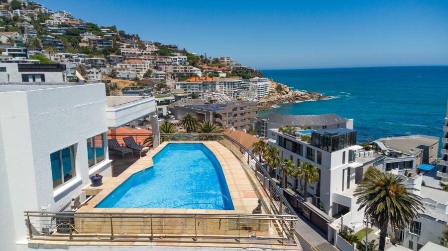 2 Bedroom Property for Sale in Bantry Bay Western Cape